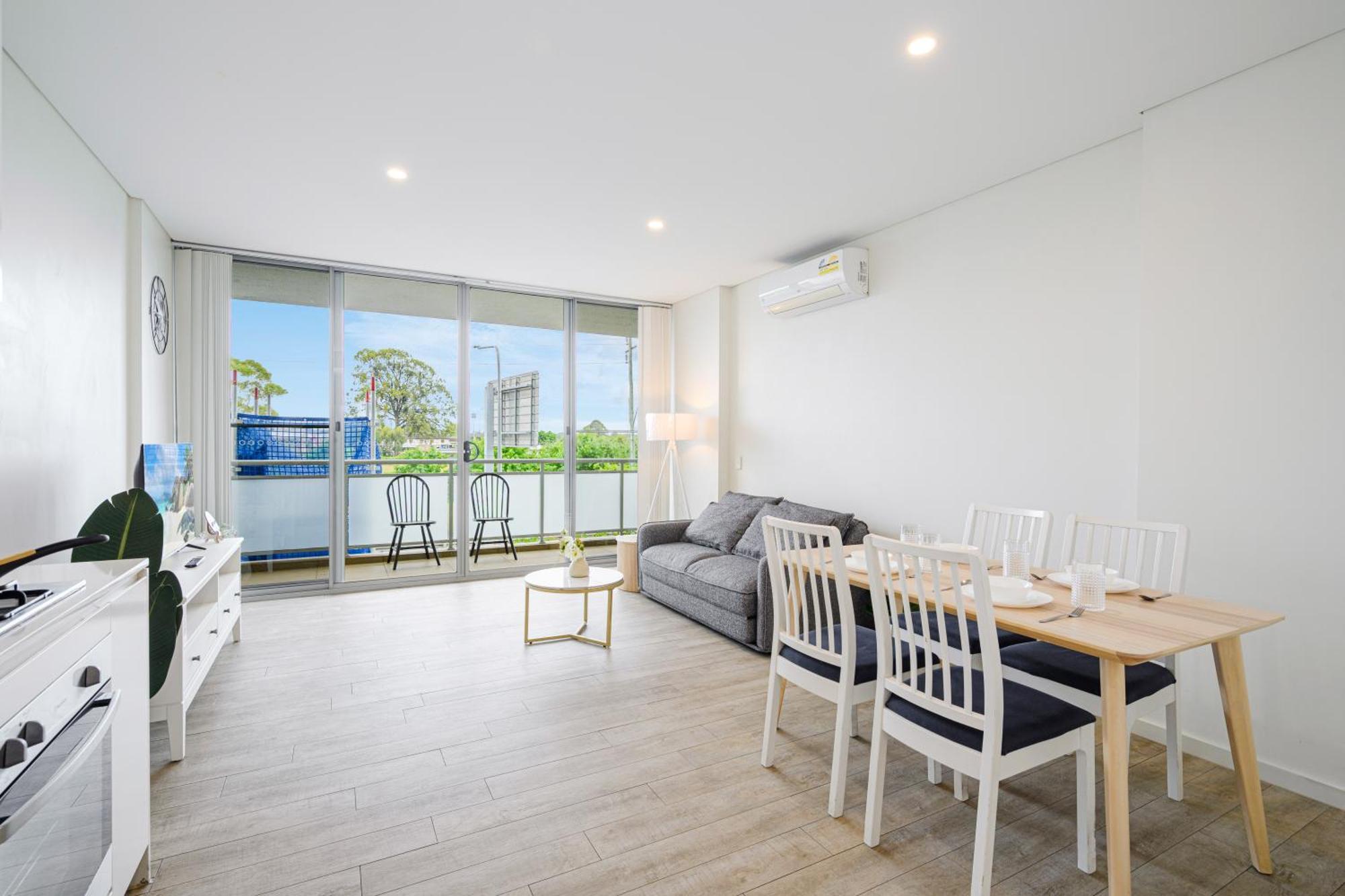 Liverpool Adorable 2Br Apt With Free Parking Warwick Farm Exterior foto